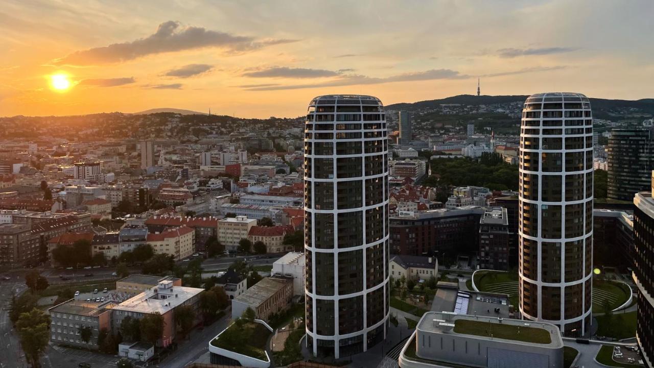 Downtown View Apartment Bratislava Exterior photo